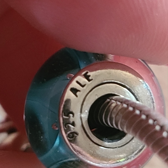 Authentic PANDORA teal glass murano bead - Picture 3 of 3